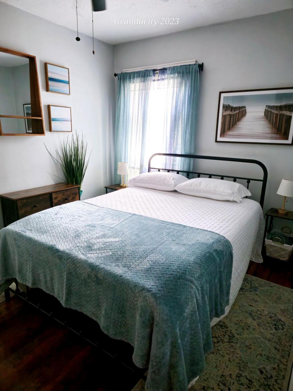Villa Lovely! Near Cleve Clinic/Uh/Cwru/Dwntwn W/Porch Cleveland Exterior foto